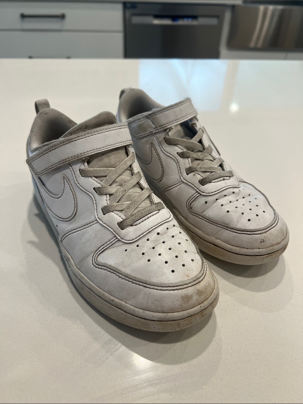 Nike White Kids Hook-and-Loop Sneakers